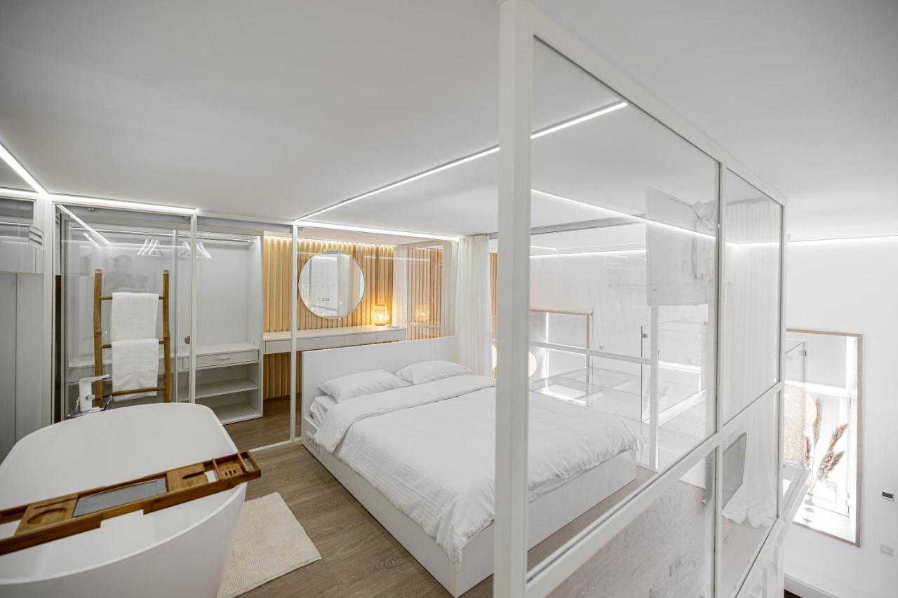 White Fox - Sauna - Lviv Ngoại thất bức ảnh