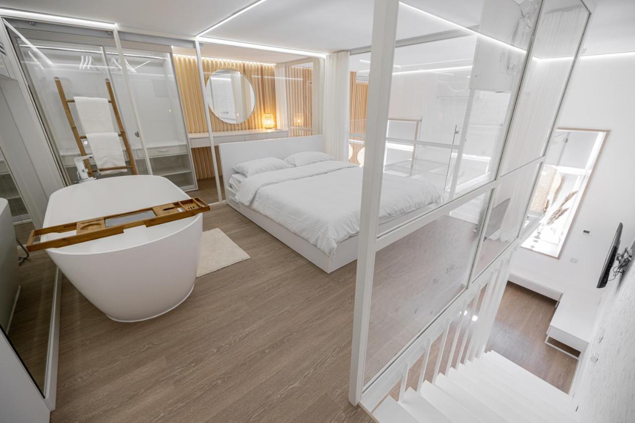 White Fox - Sauna - Lviv Ngoại thất bức ảnh