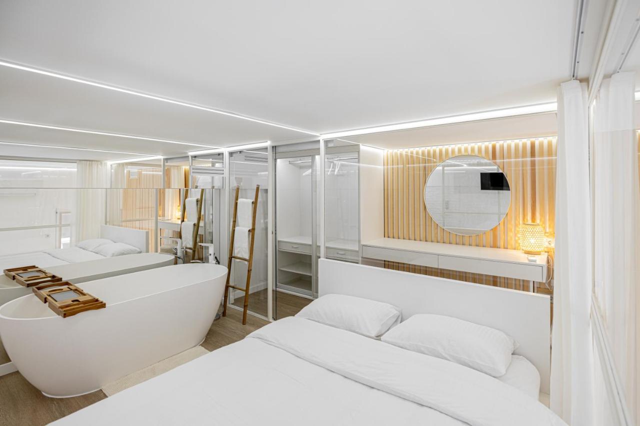 White Fox - Sauna - Lviv Ngoại thất bức ảnh